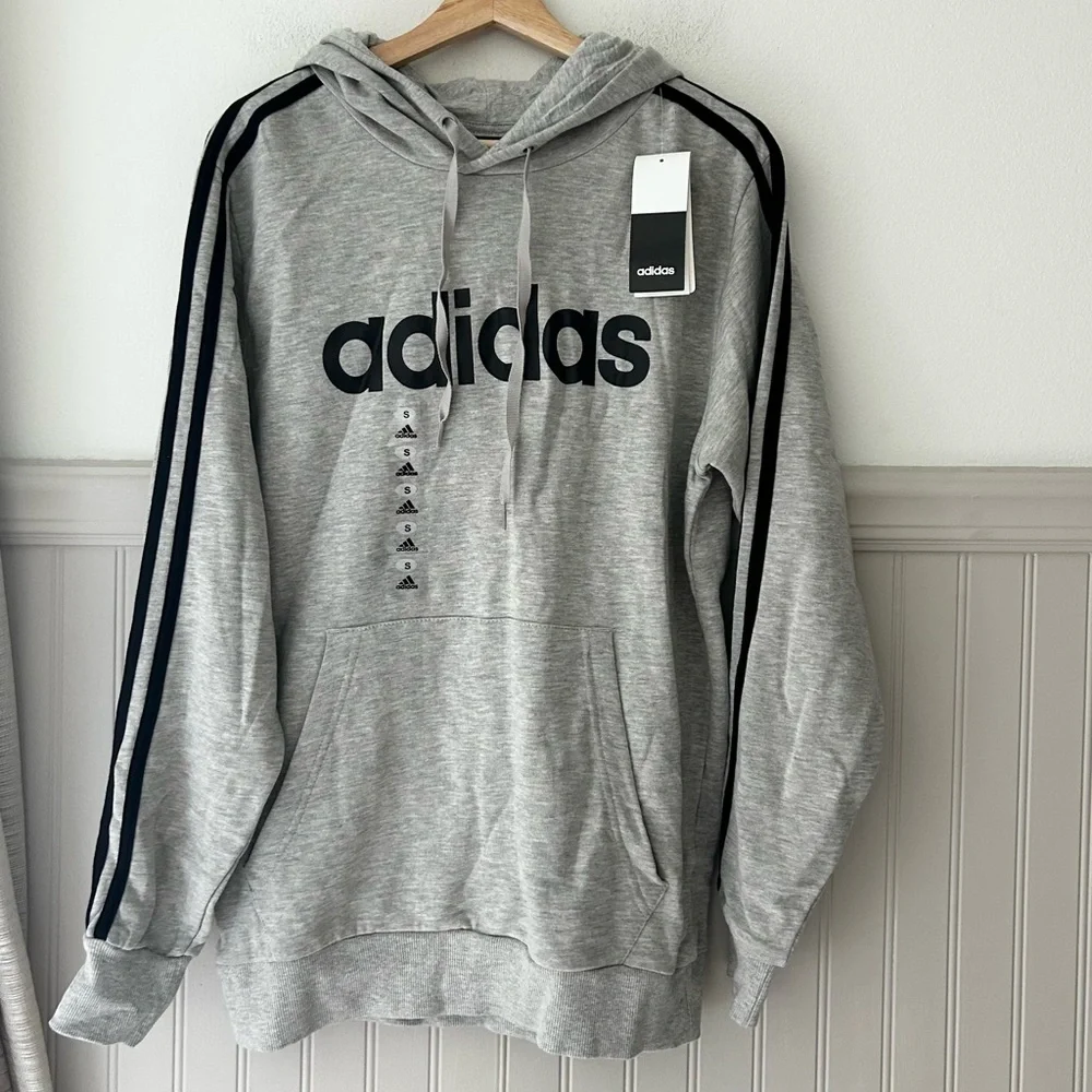 ⭐️ NEW Adidas Men's Small 3 Stripes Gray Hoodie Sweater